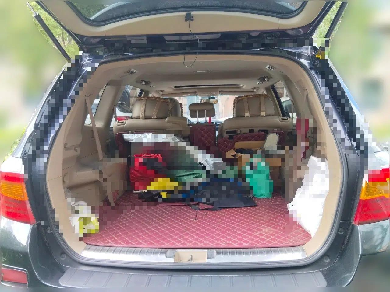 Toyota Highlander 2009 2.7L Two-Wheel Drive 7-Seater Luxury Edition — миниатюра 19
