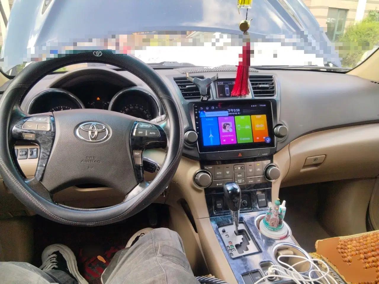 Toyota Highlander 2009 2.7L Two-Wheel Drive 7-Seater Luxury Edition — миниатюра 9