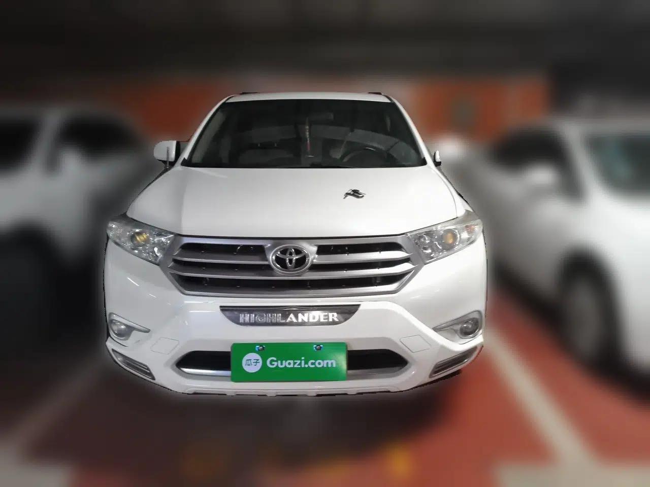 Toyota Highlander 2012 2.7L 2WD 5-Seater Elite Edition — миниатюра 2