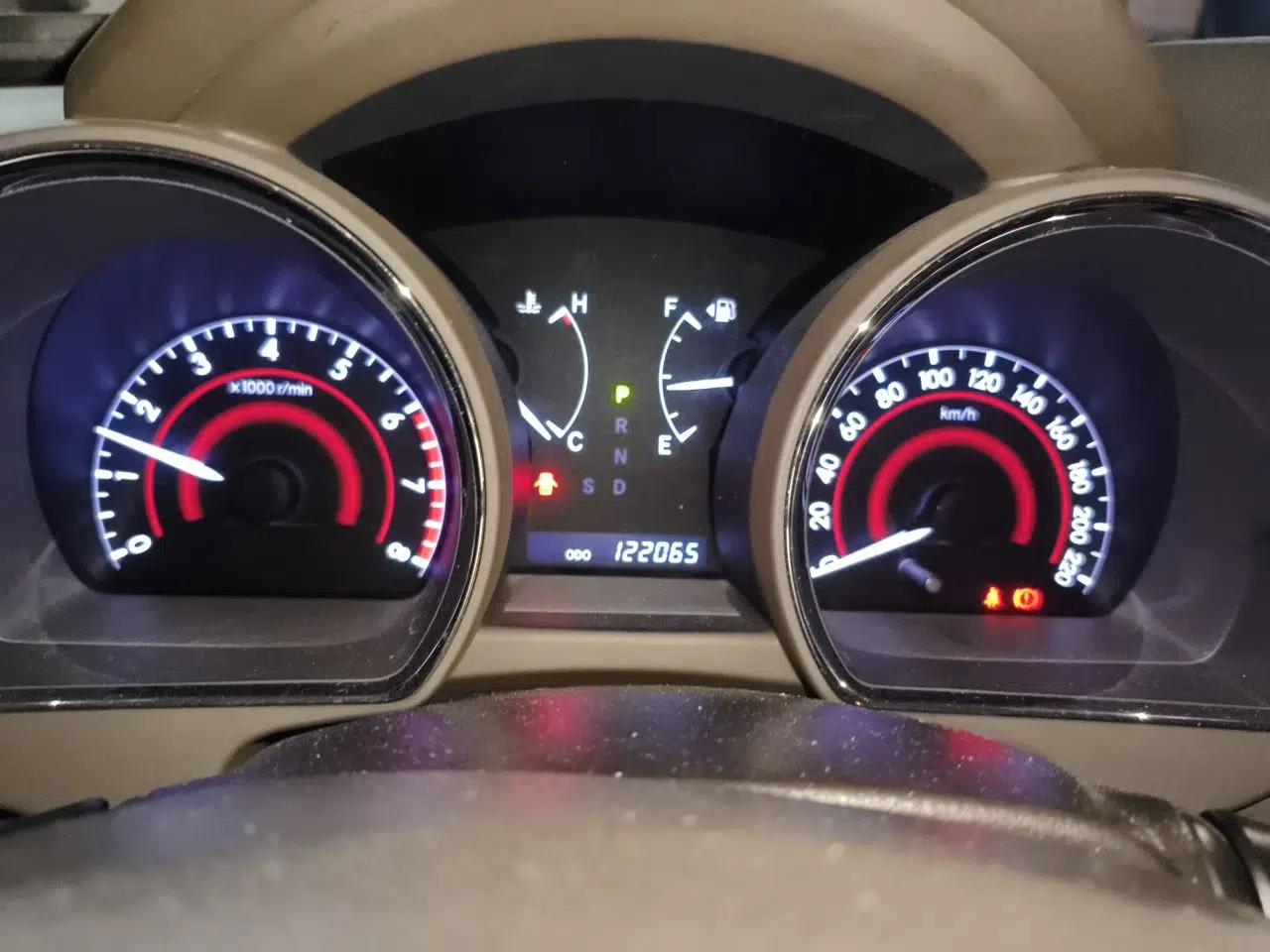 Toyota Highlander 2012 2.7L 2WD 5-Seater Elite Edition — миниатюра 11