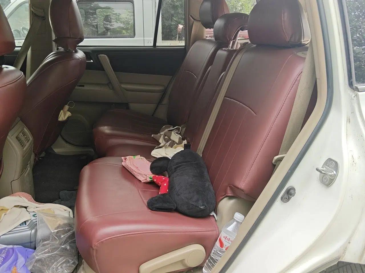 Toyota Highlander 2012 2.7L 2WD 5-Seater Elite Edition — миниатюра 17