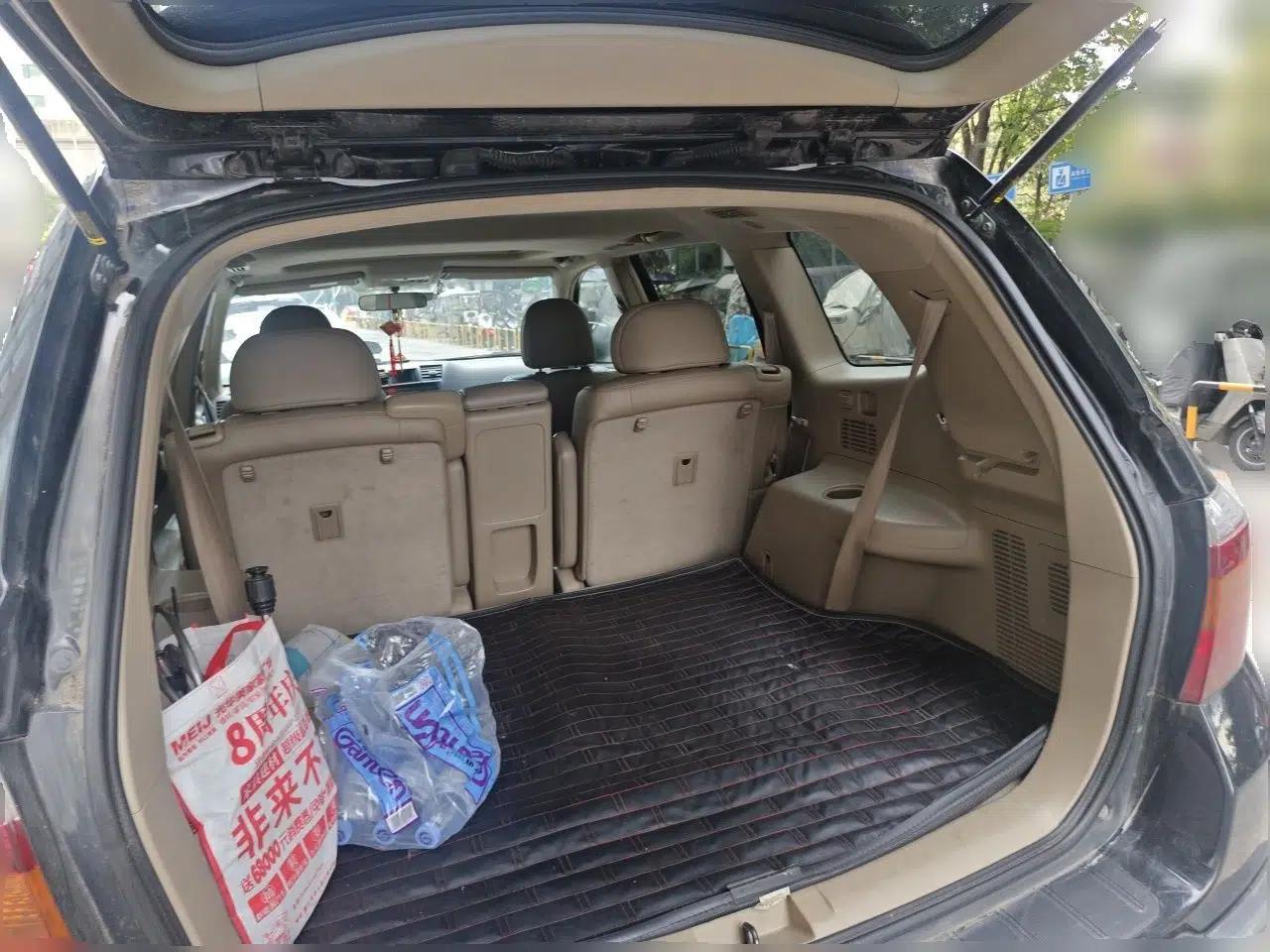 Toyota Highlander 2009 2.7L Two-Wheel Drive 7-Seater Luxury Edition — миниатюра 19