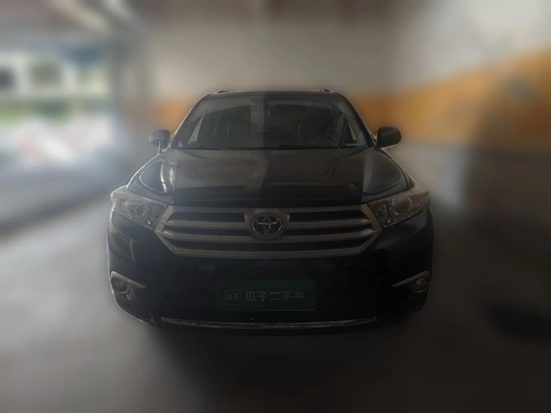 Toyota Highlander 2012 2.7L 2WD 5-Seater Elite Edition — миниатюра 2
