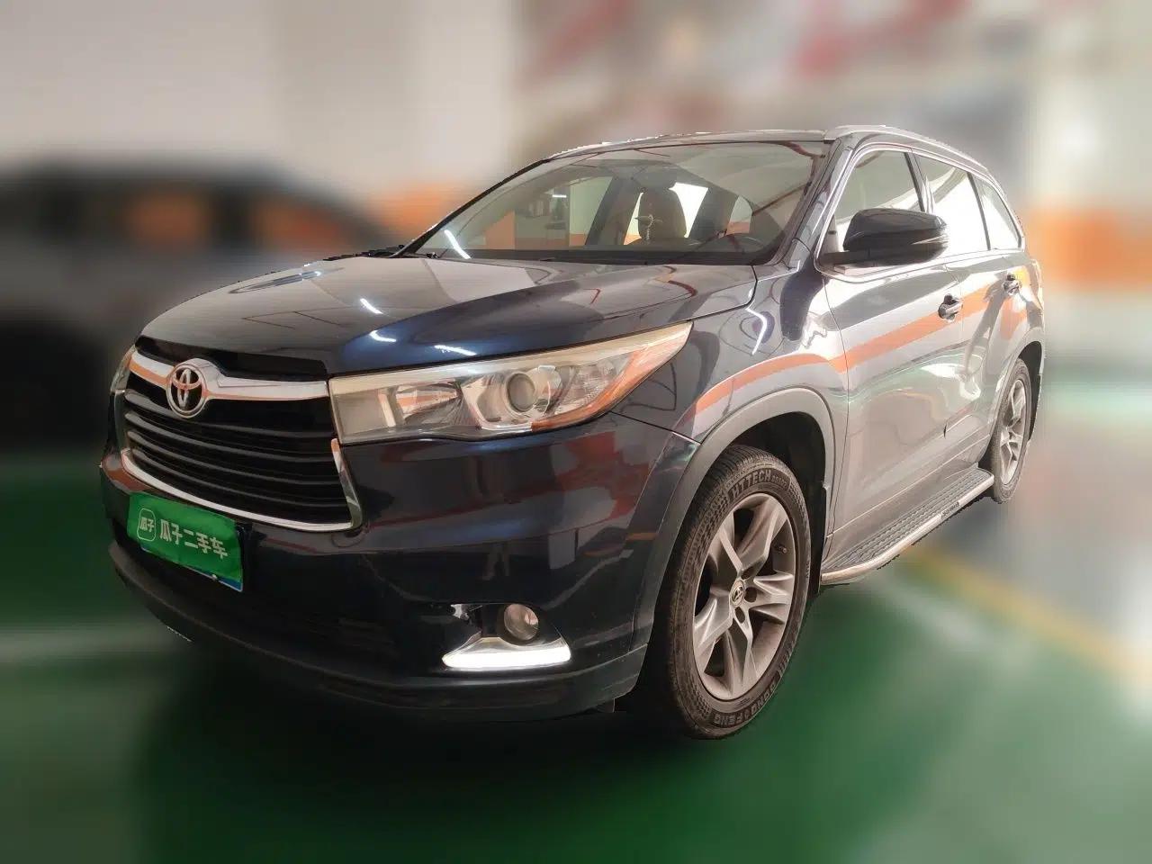 Toyota Highlander 2015 2.0T Two-Wheel Drive Luxury Edition 7 Seats — миниатюра 1