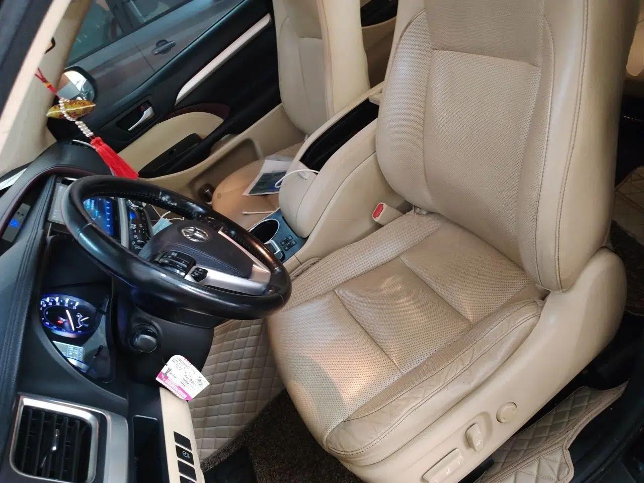 Toyota Highlander 2015 2.0T Two-Wheel Drive Luxury Edition 7 Seats — миниатюра 15