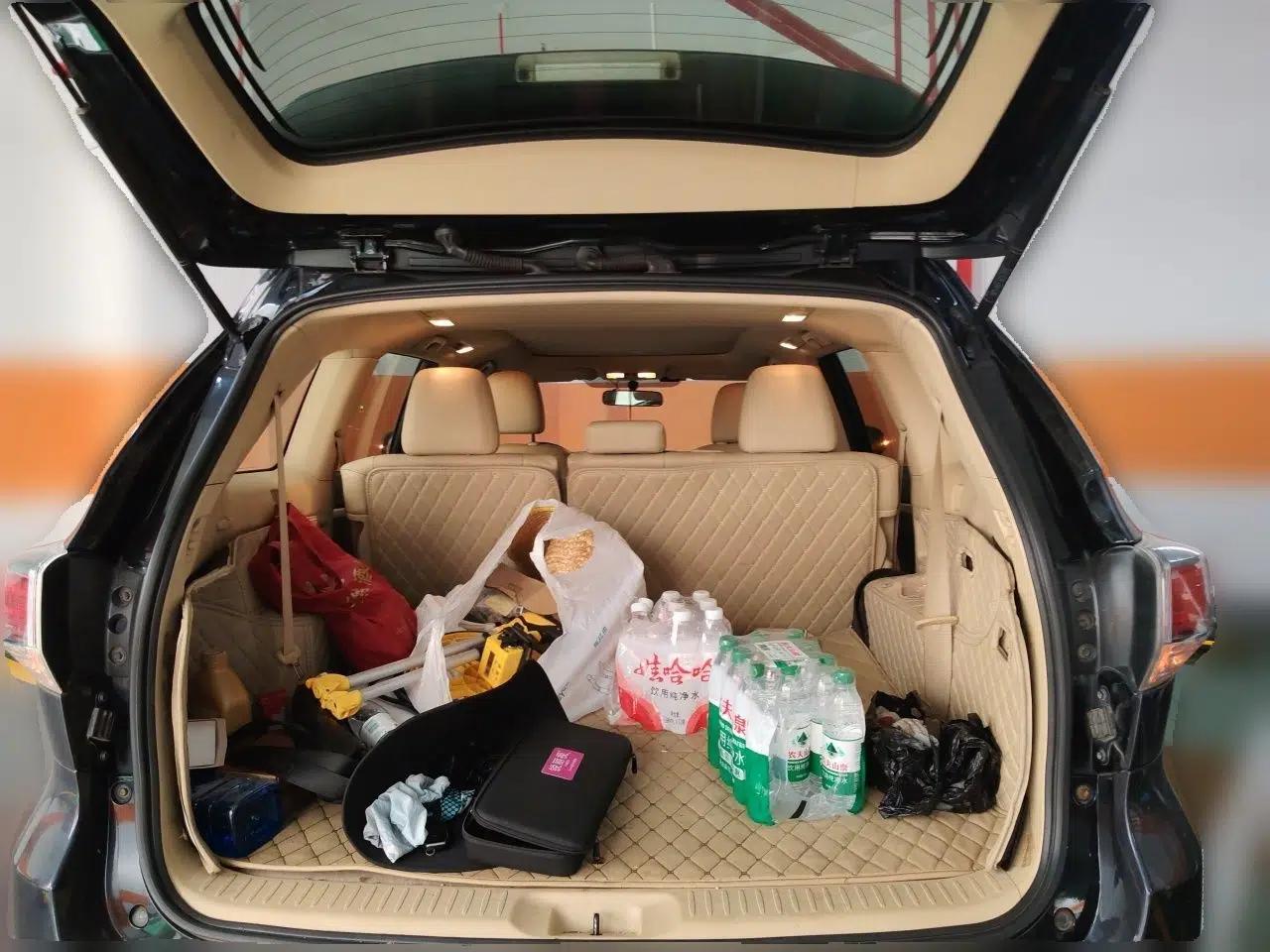 Toyota Highlander 2015 2.0T Two-Wheel Drive Luxury Edition 7 Seats — миниатюра 19