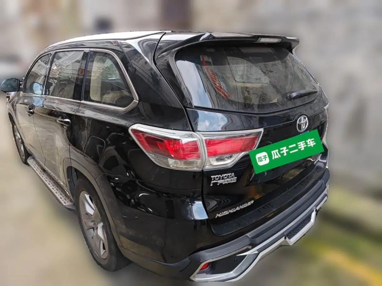 Toyota Highlander 2015 2.0T Four-Wheel Drive Luxury Edition 7-Seater — миниатюра 4