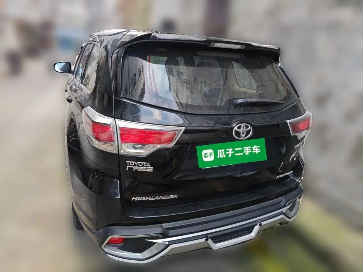 Toyota Highlander 2015 2.0T Four-Wheel Drive Luxury Edition 7-Seater — миниатюра 5