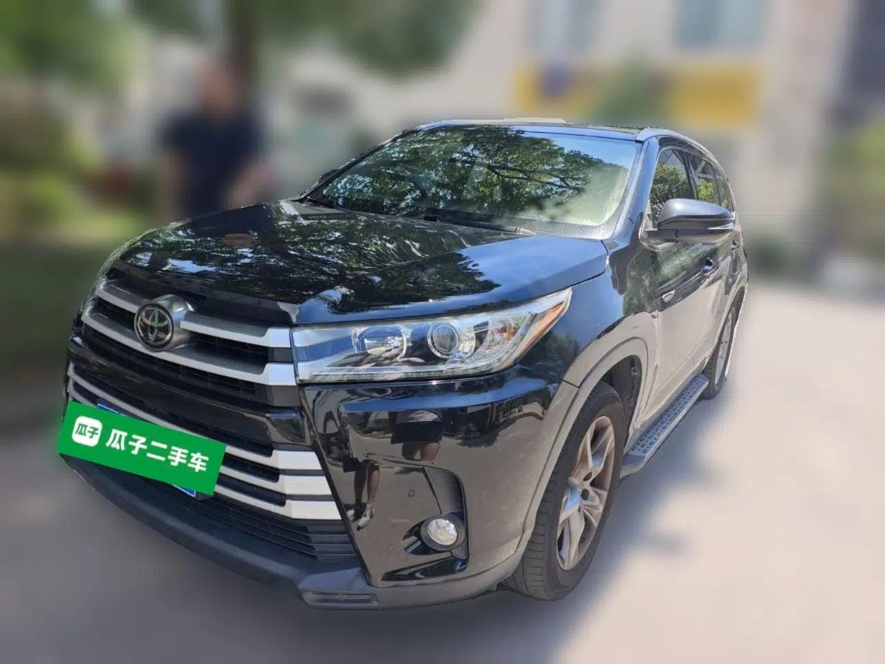 Toyota Highlander 2018 2.0T Four-Wheel Drive Luxury Edition 7 Seats China V Emission Standard — миниатюра 1