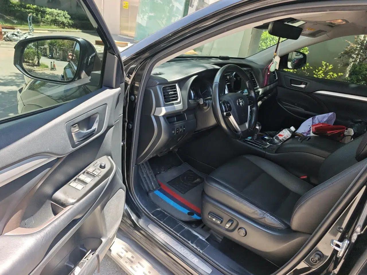 Toyota Highlander 2018 2.0T Four-Wheel Drive Luxury Edition 7 Seats China V Emission Standard — миниатюра 16