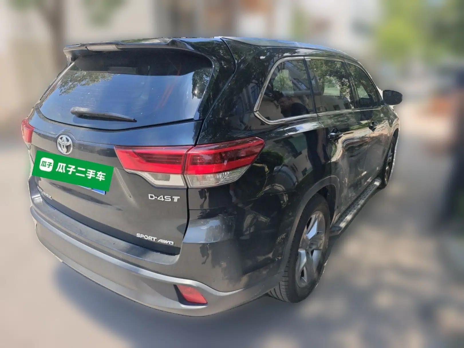 Toyota Highlander 2018 2.0T Four-Wheel Drive Luxury Edition 7 Seats China V Emission Standard — миниатюра 6