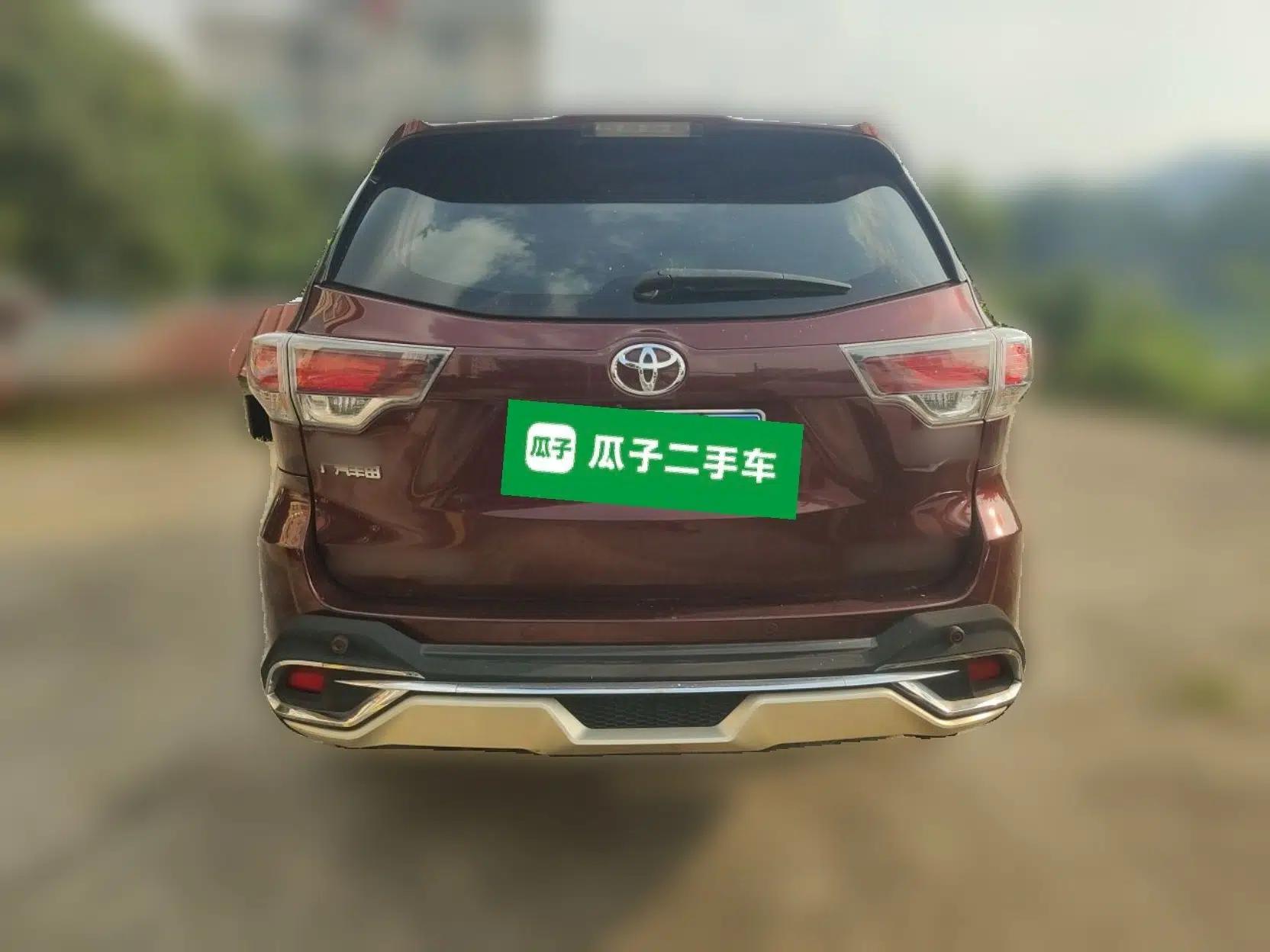 Toyota Highlander 2015 2.0T Four-Wheel Drive Luxury Edition 7-Seater — миниатюра 5
