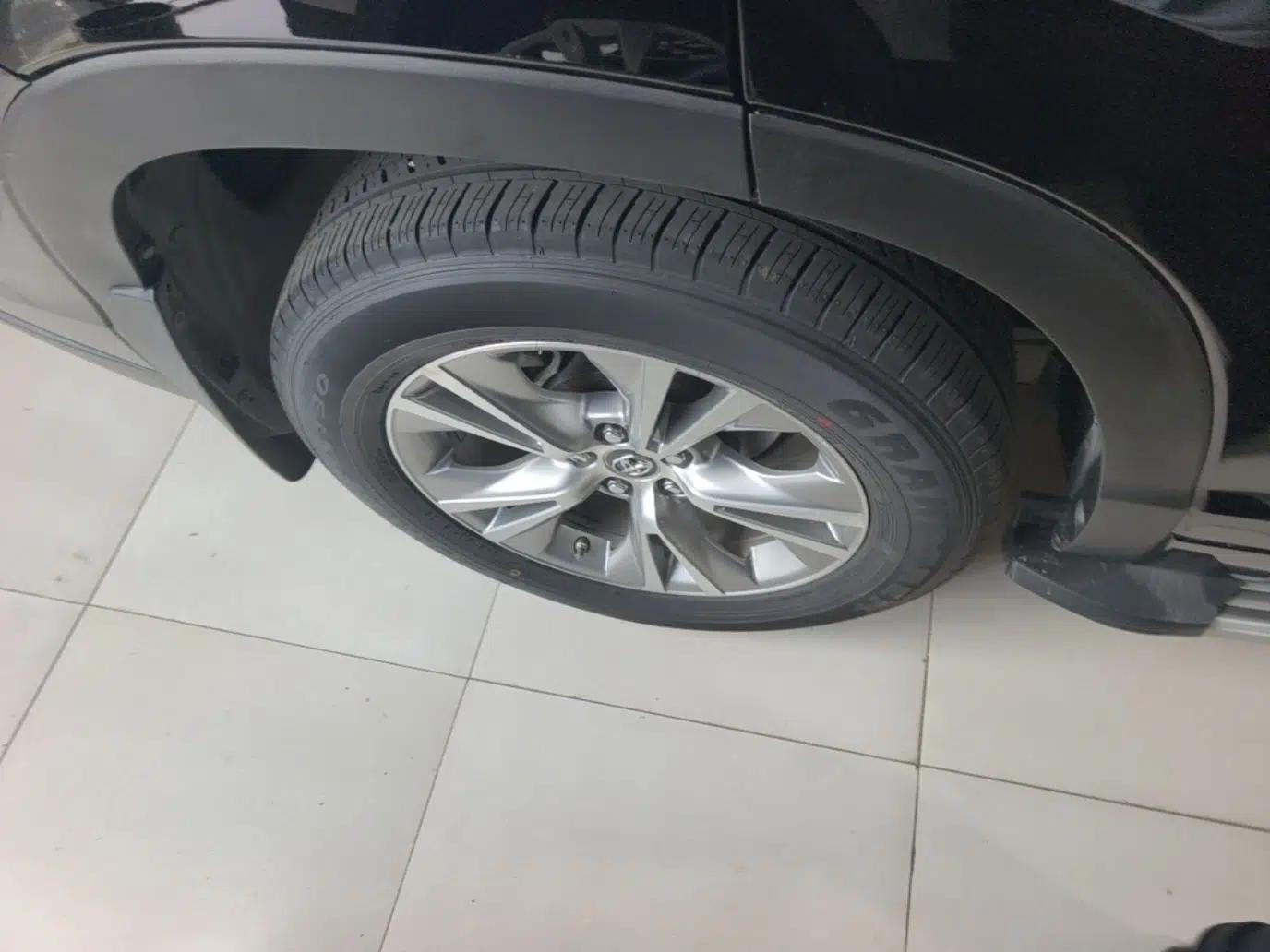 Toyota Highlander 2017 2.0T Two-Wheel Drive Elite Edition 5 Seats — миниатюра 11