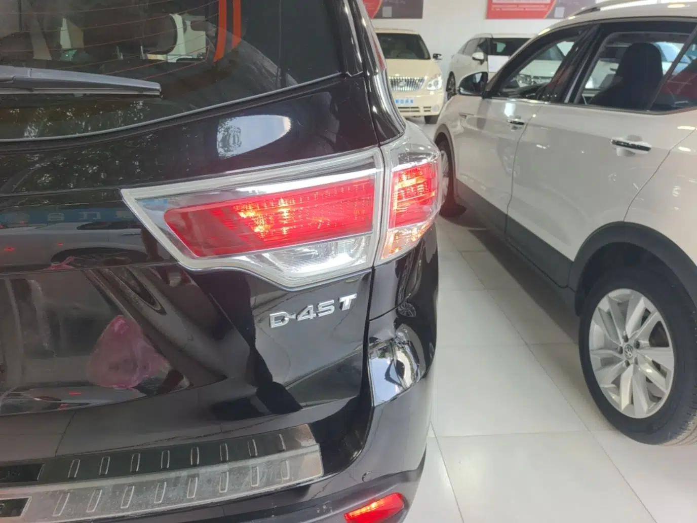 Toyota Highlander 2017 2.0T Two-Wheel Drive Elite Edition 5 Seats — миниатюра 9