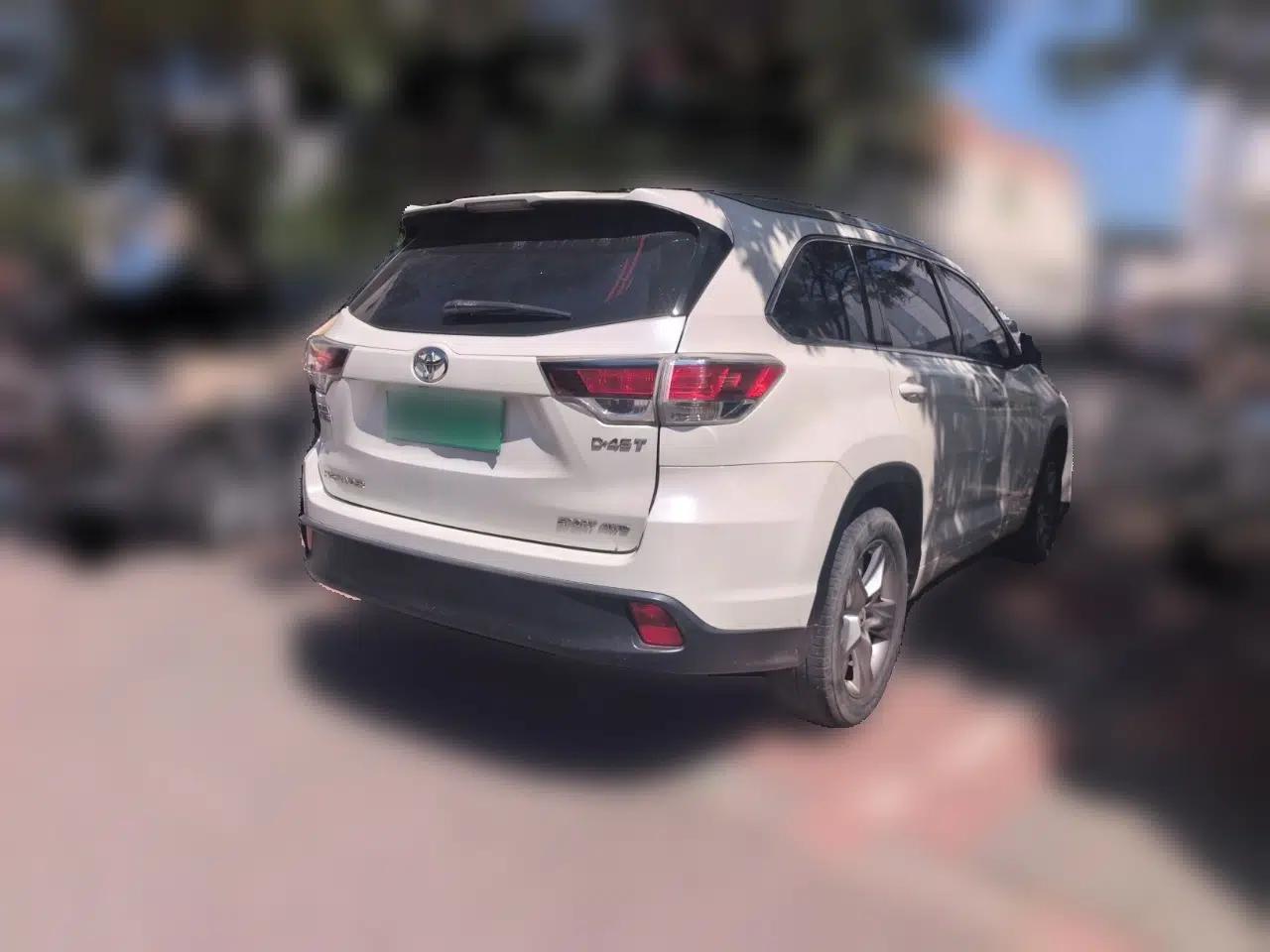 Toyota Highlander 2015 2.0T Four-Wheel Drive Luxury Edition 7-Seater — миниатюра 6