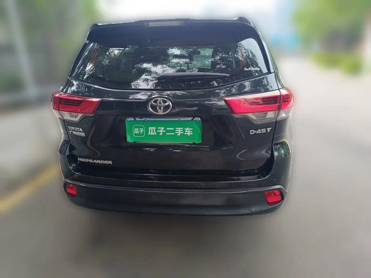 Toyota Highlander 2018 2.0T Two-Wheel Drive Elite Edition 7 Seats Emission Standard China V — миниатюра 5