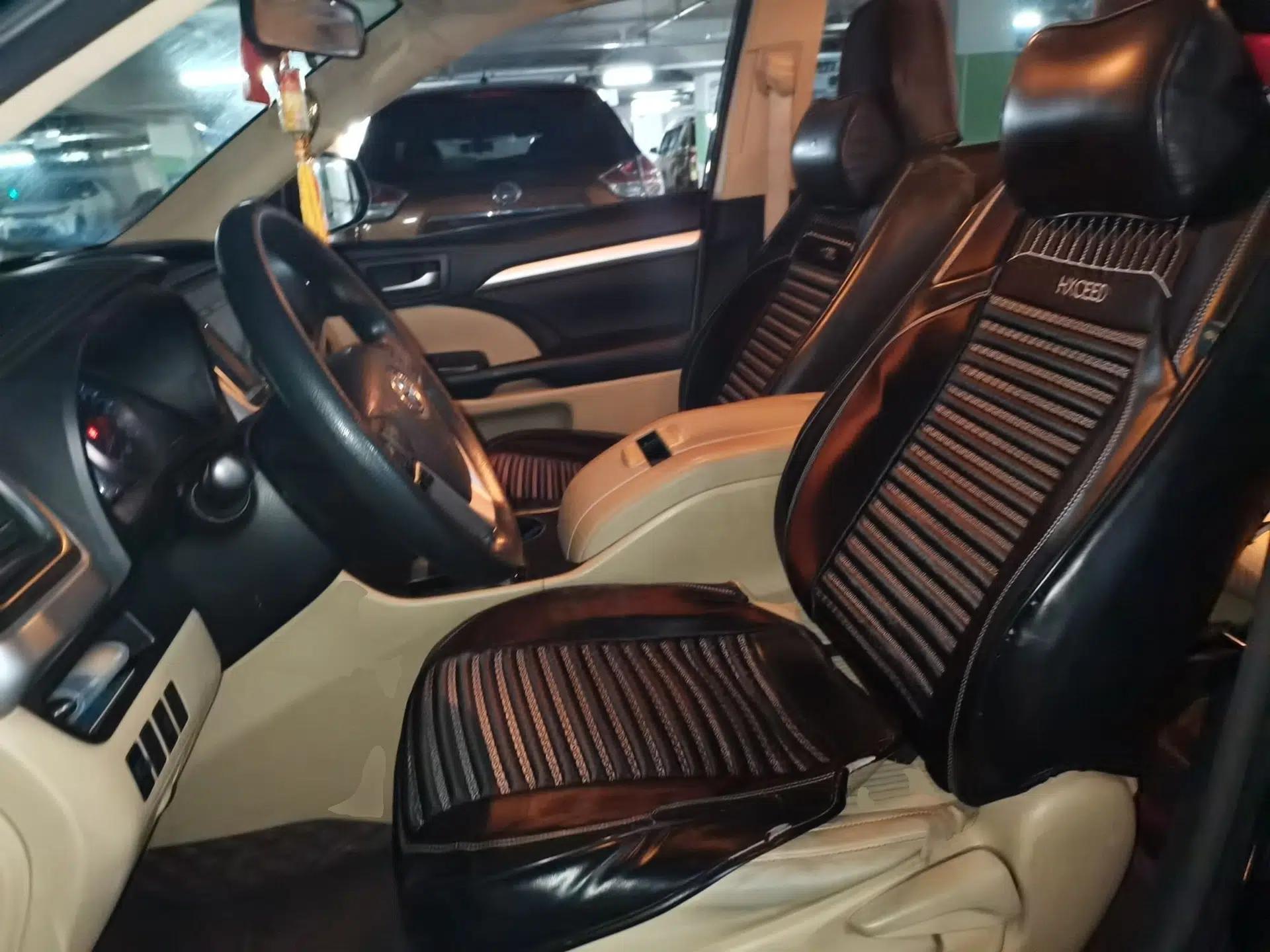 Toyota Highlander 2018 2.0T Four-Wheel Drive Elite Edition 7 Seats China V Standard — миниатюра 15