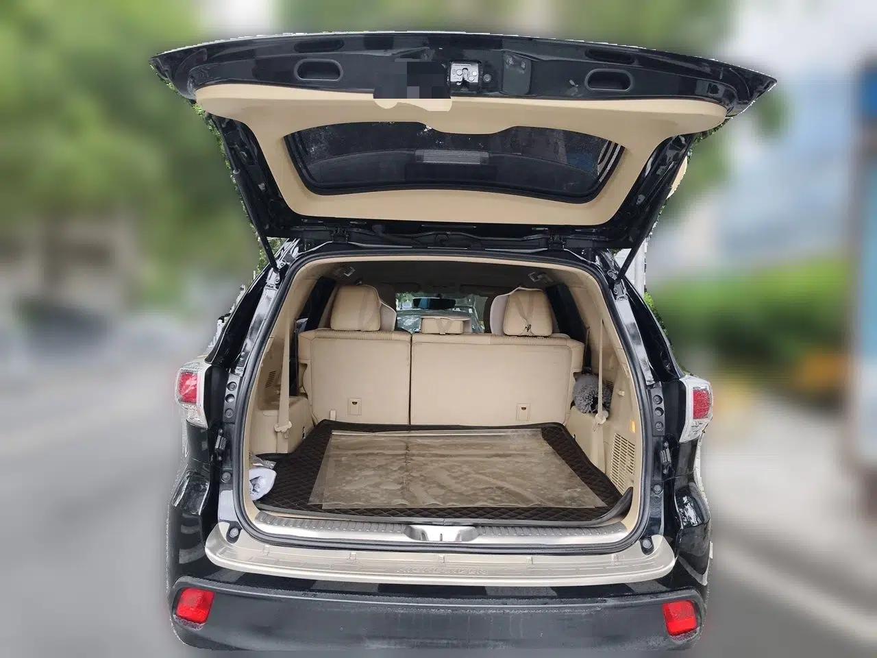 Toyota Highlander 2015 2.0T Four-Wheel Drive Elite Edition 7-Seater — миниатюра 19