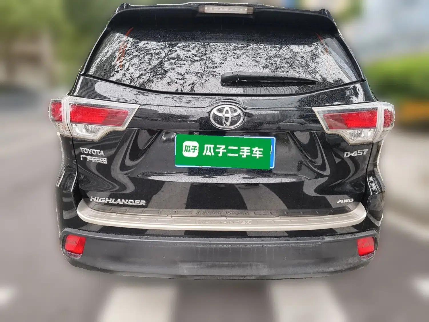 Toyota Highlander 2015 2.0T Four-Wheel Drive Elite Edition 7-Seater — миниатюра 5