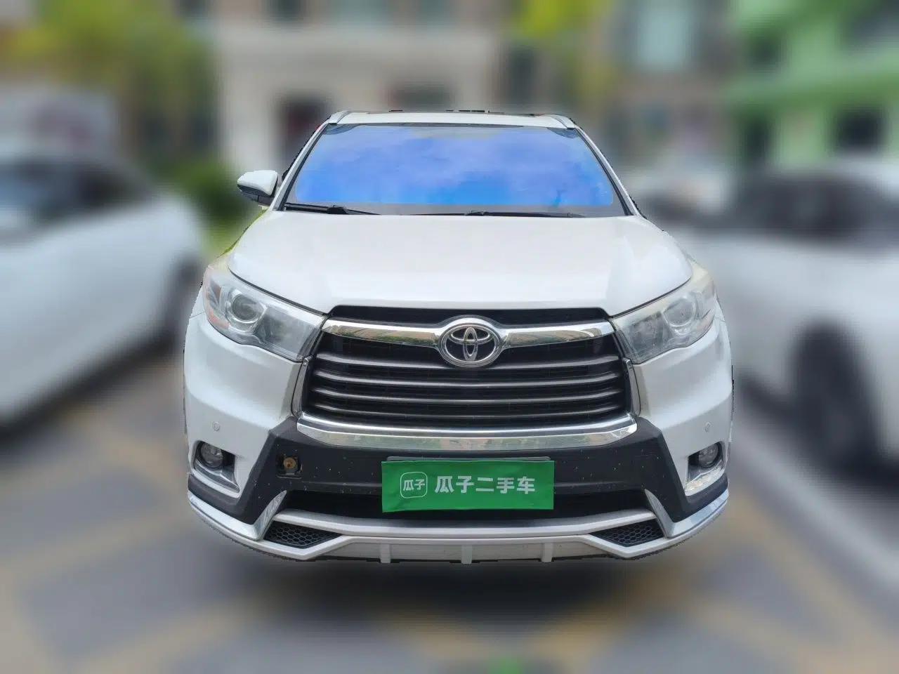 Toyota Highlander 2017 2.0T Four-Wheel Drive Luxury Edition 7 Seats — миниатюра 2