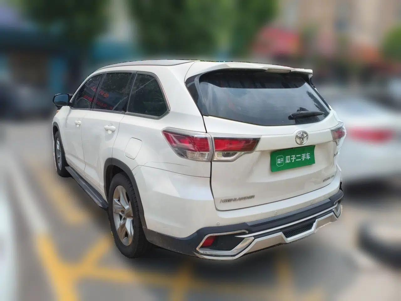 Toyota Highlander 2017 2.0T Four-Wheel Drive Luxury Edition 7 Seats — миниатюра 4