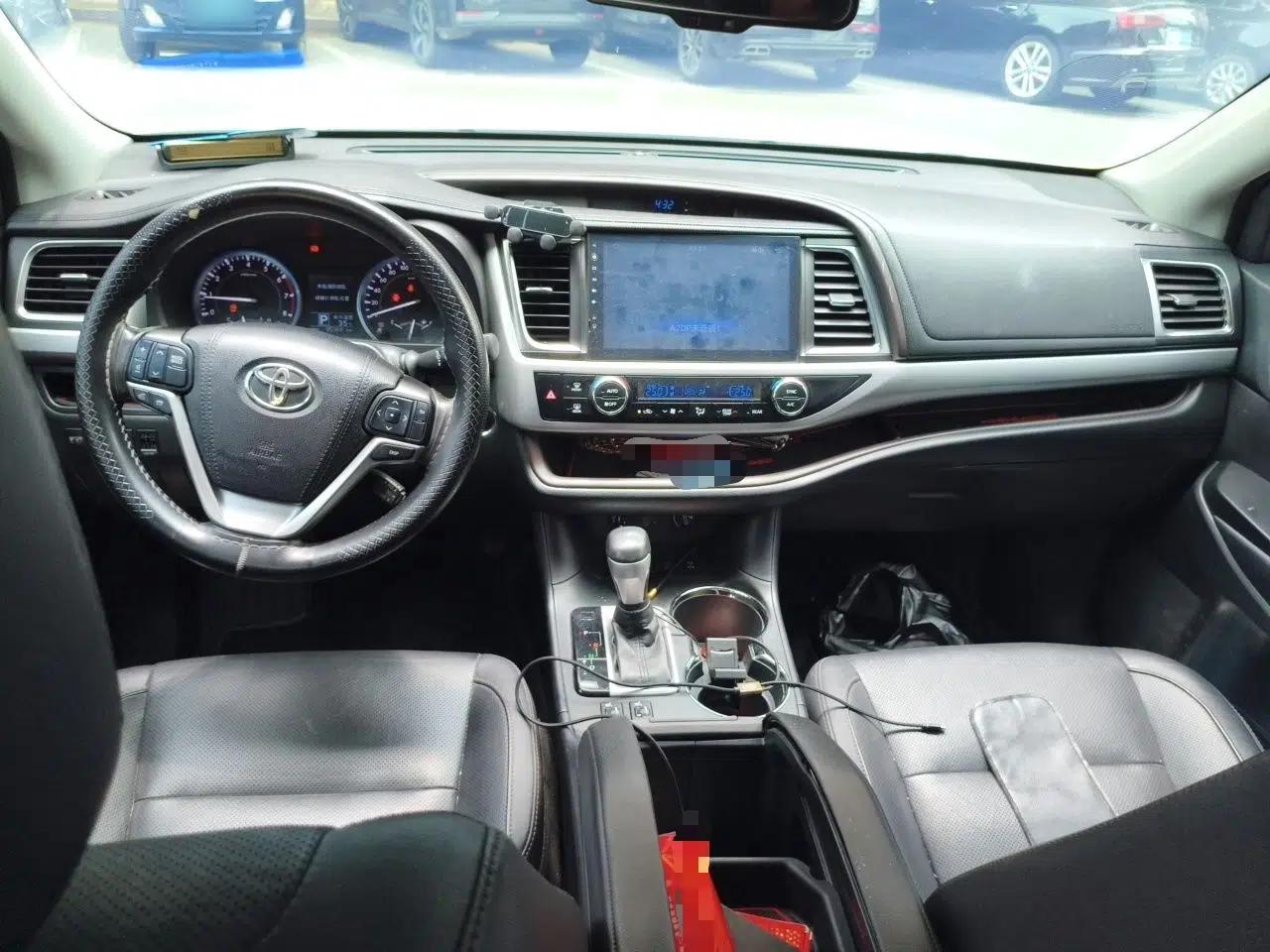 Toyota Highlander 2017 2.0T Four-Wheel Drive Luxury Edition 7 Seats — миниатюра 9