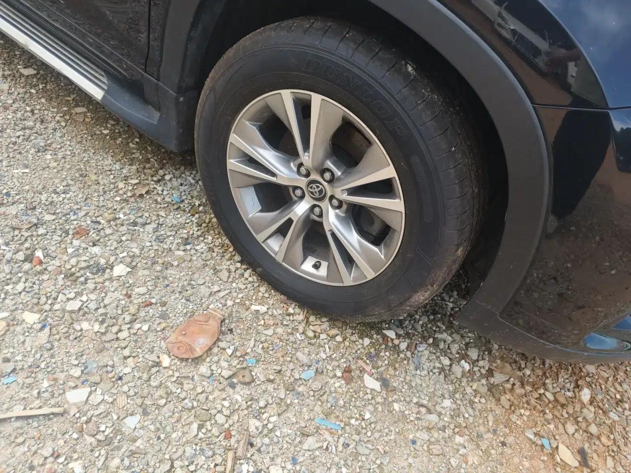 Toyota Highlander 2018 2.0T Four-Wheel Drive Elite Edition 7 Seats China V Standard — миниатюра 8