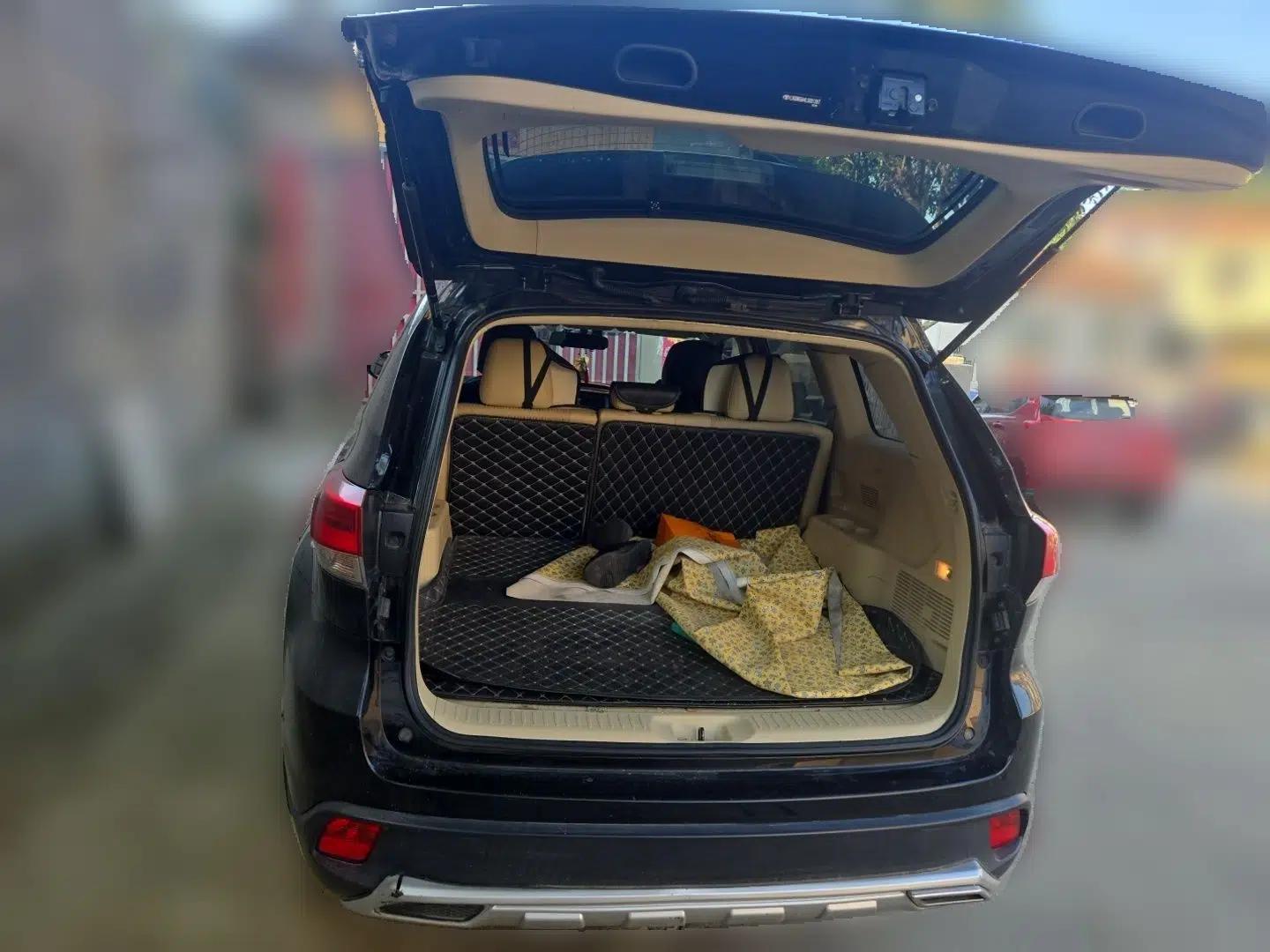 Toyota Highlander 2021 2.0T Two-Wheel Drive Elite Version 7-Seater — миниатюра 19