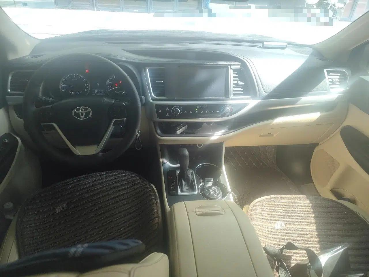 Toyota Highlander 2018 2.0T Four-Wheel Drive Elite Edition 7 Seats China V Standard — миниатюра 6