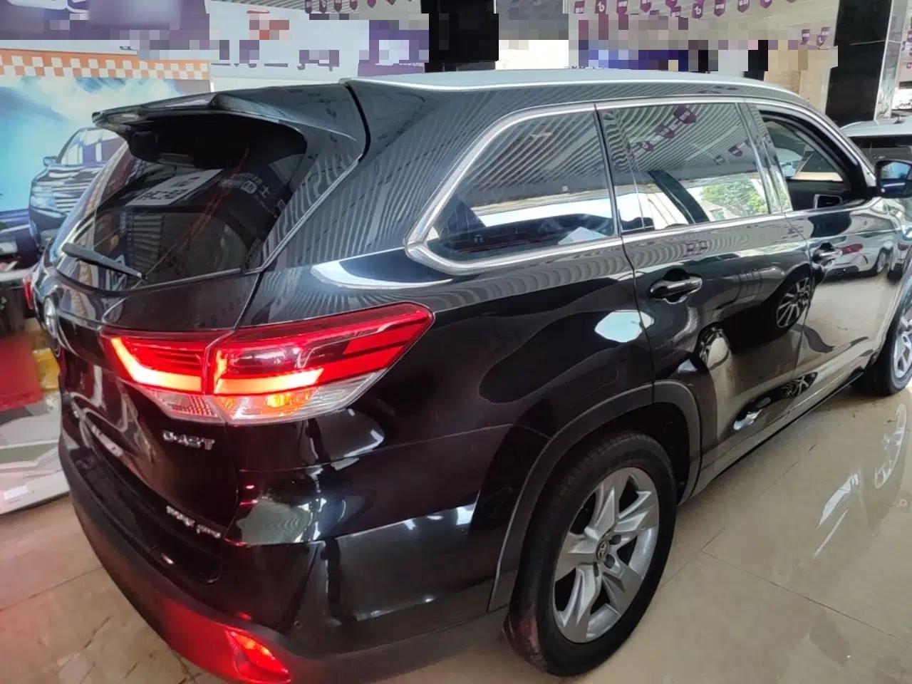 Toyota Highlander 2021 2.0T Four-Wheel Drive Luxury Edition 7 Seats — миниатюра 6