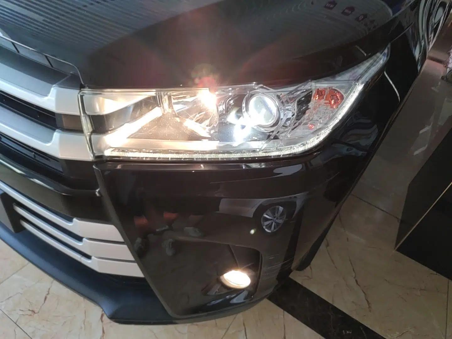 Toyota Highlander 2021 2.0T Four-Wheel Drive Luxury Edition 7 Seats — миниатюра 8