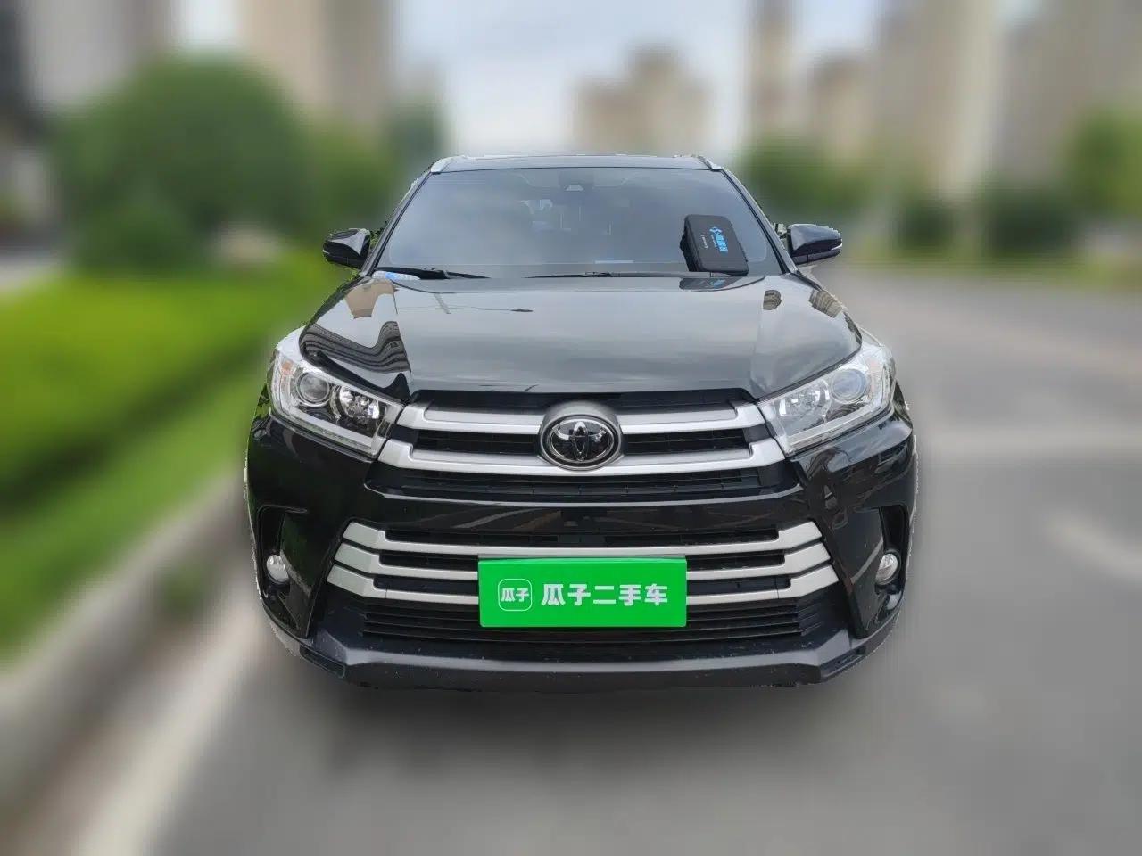 Toyota Highlander 2018 2.0T Four-Wheel Drive Luxury Version 7 Seats China VI Standard — миниатюра 2