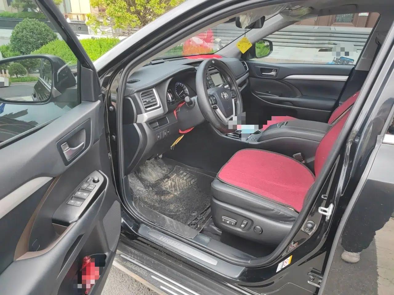 Toyota Highlander 2018 2.0T Four-Wheel Drive Luxury Version 7 Seats China VI Standard — миниатюра 16