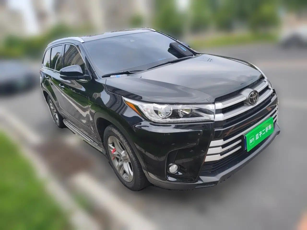 Toyota Highlander 2018 2.0T Four-Wheel Drive Luxury Version 7 Seats China VI Standard — миниатюра 3
