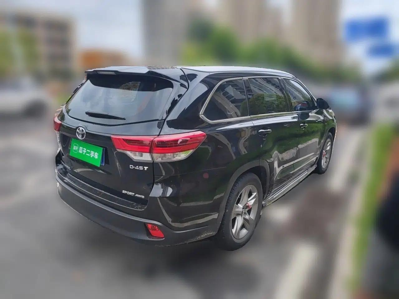 Toyota Highlander 2018 2.0T Four-Wheel Drive Luxury Version 7 Seats China VI Standard — миниатюра 6