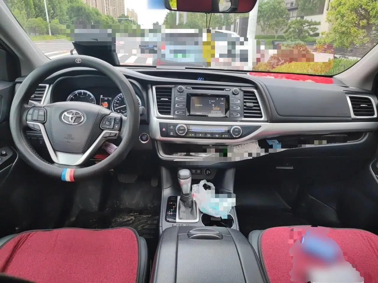 Toyota Highlander 2018 2.0T Four-Wheel Drive Luxury Version 7 Seats China VI Standard — миниатюра 9