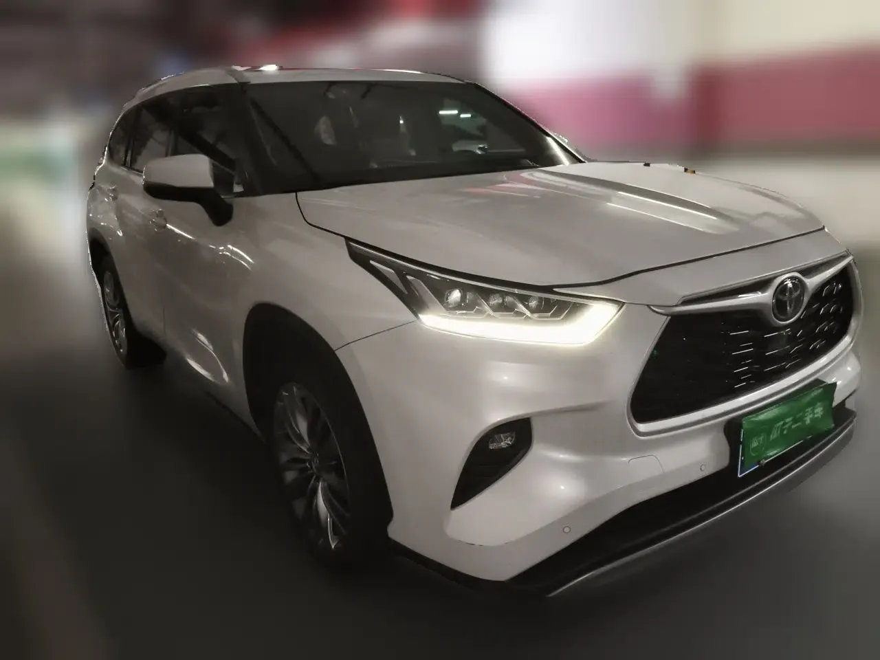 Toyota Highlander 2022 380T 4x4 Luxury Edition 7 Seats — миниатюра 3