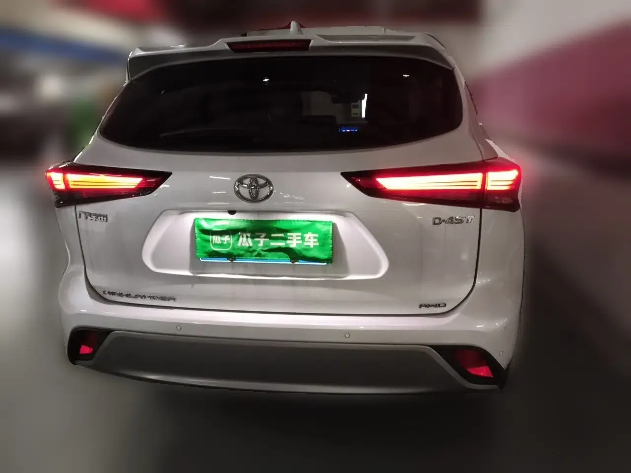 Toyota Highlander 2022 380T 4x4 Luxury Edition 7 Seats — миниатюра 5