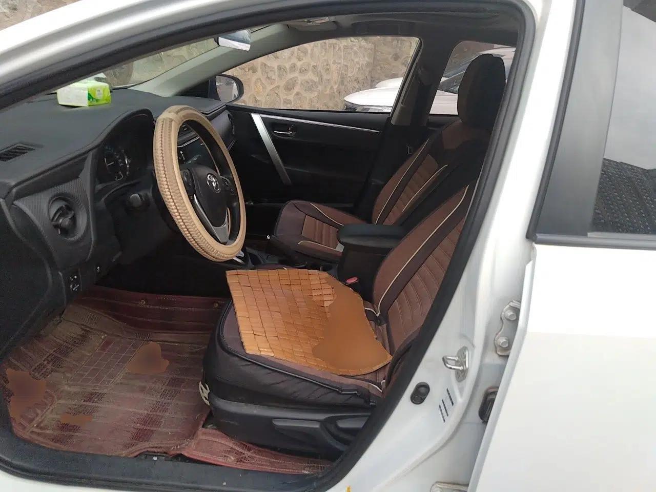Toyota Levin 2017 Revised Dual-Engine 1.8H GS E-CVT Elite Sunroof Version China V Standard — миниатюра 15