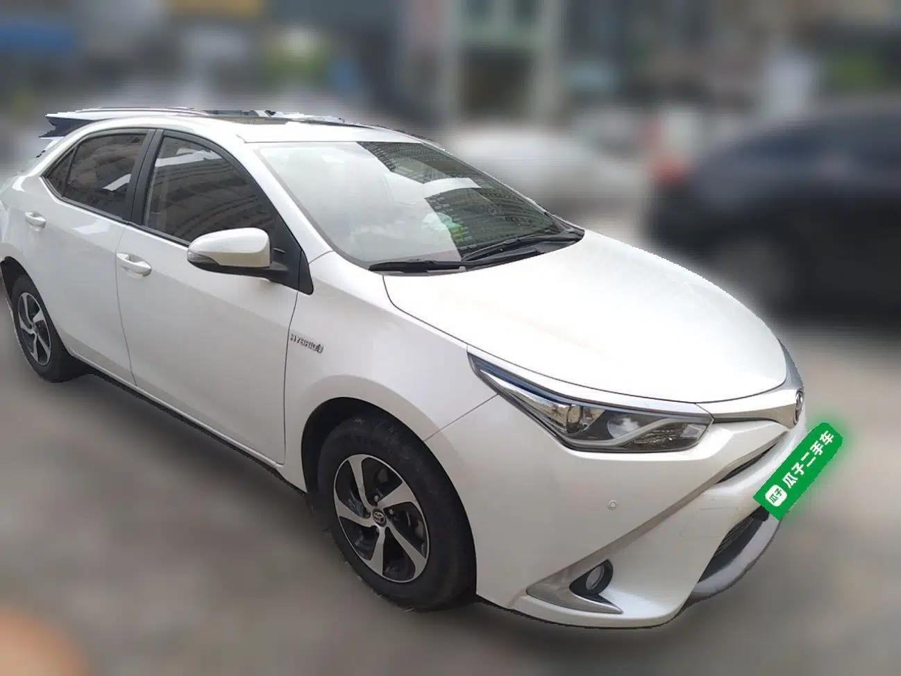 Toyota Levin 2017 Revised Dual-Engine 1.8H GS E-CVT Elite Sunroof Version China V Standard — миниатюра 3