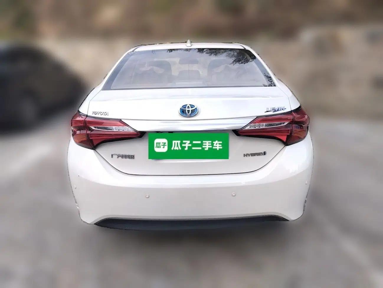 Toyota Levin 2017 Revised Dual-Engine 1.8H GS E-CVT Elite Sunroof Version China V Standard — миниатюра 5