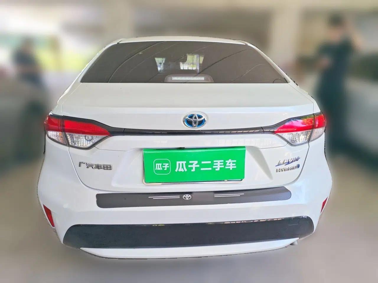 Toyota Levin 2021 Dual-Engine 1.8H E-CVT Luxury Edition — миниатюра 5