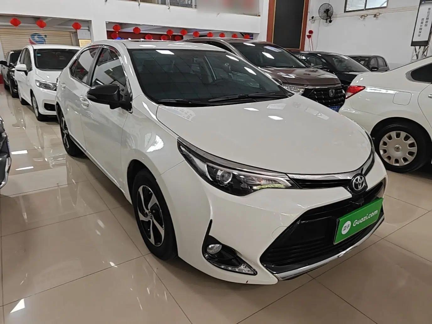 Toyota Levin 2017 Revised Version 185T CVT Elite Edition China VI Standard — миниатюра 3