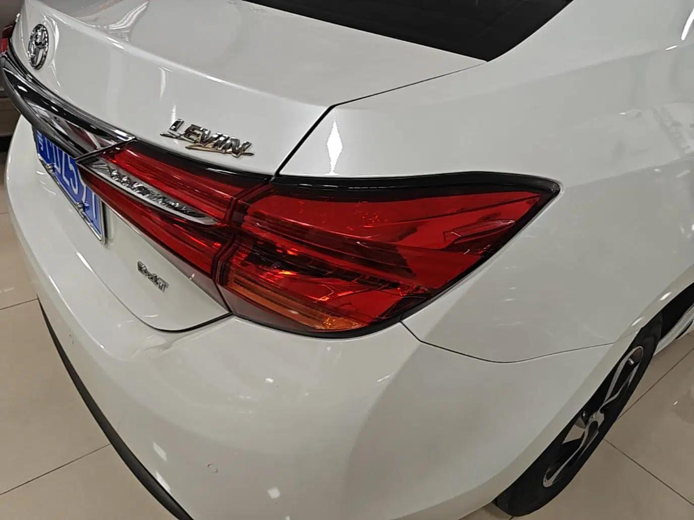 Toyota Levin 2017 Revised Version 185T CVT Elite Edition China VI Standard — миниатюра 9