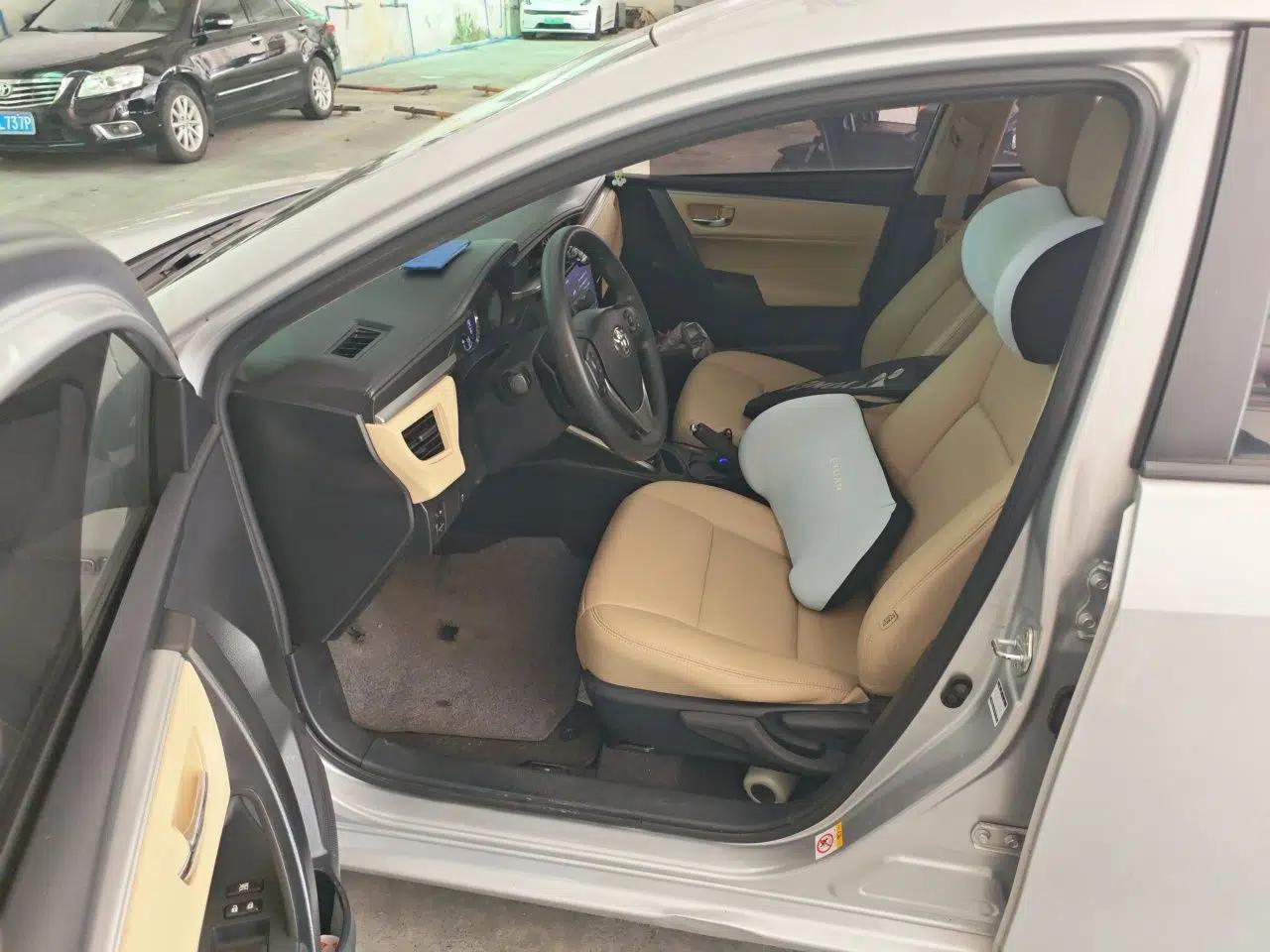 Toyota Levin 2016 Dual-Engine 1.8H GS E-CVT Elite Model with Sunroof — миниатюра 16