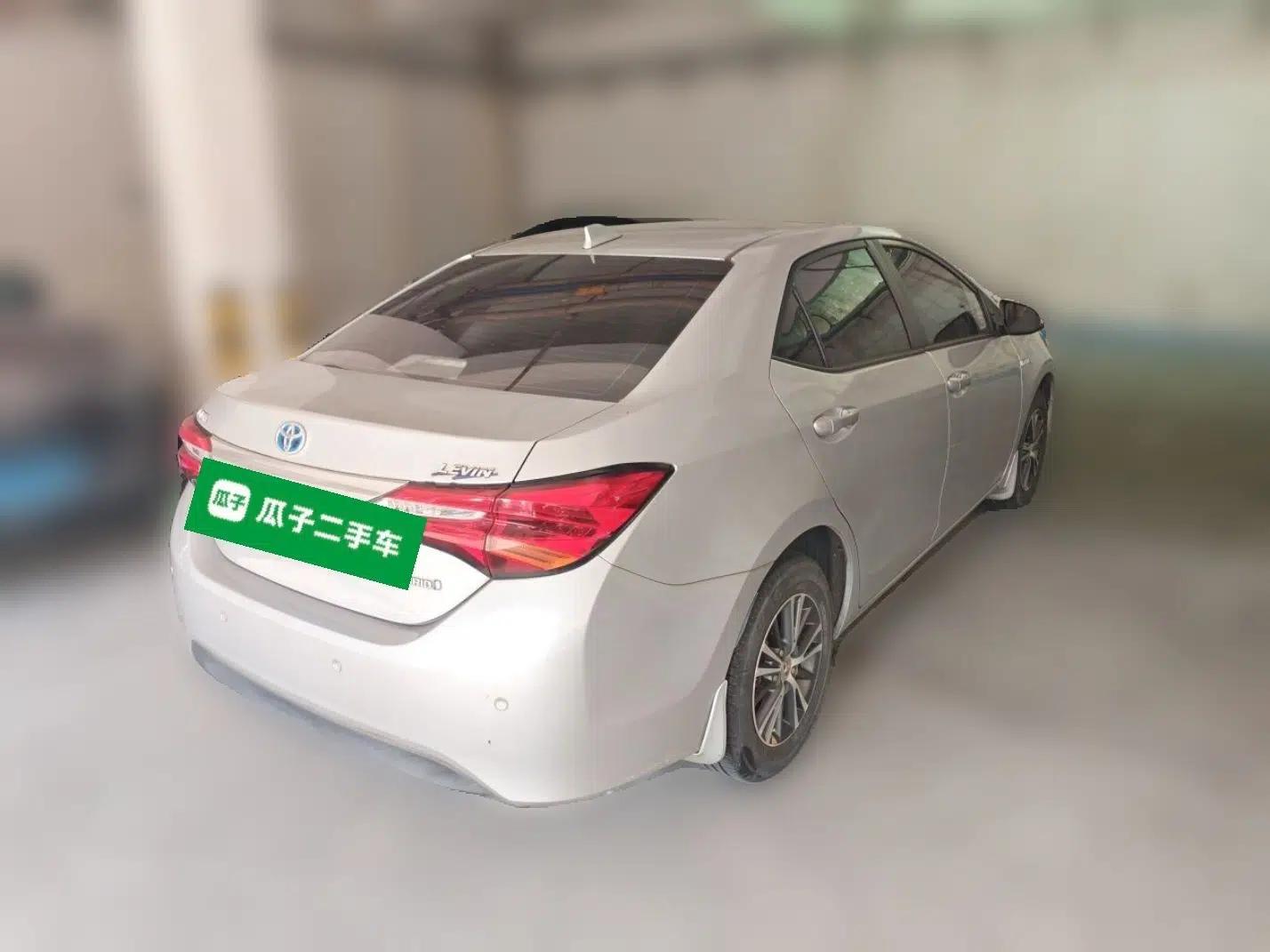 Toyota Levin 2016 Dual-Engine 1.8H GS E-CVT Elite Model with Sunroof — миниатюра 6