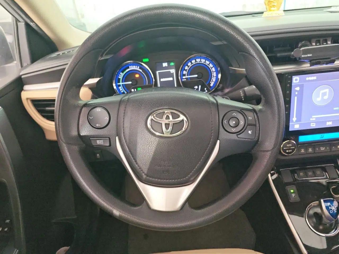 Toyota Levin 2016 Dual-Engine 1.8H GS E-CVT Elite Model with Sunroof — миниатюра 10