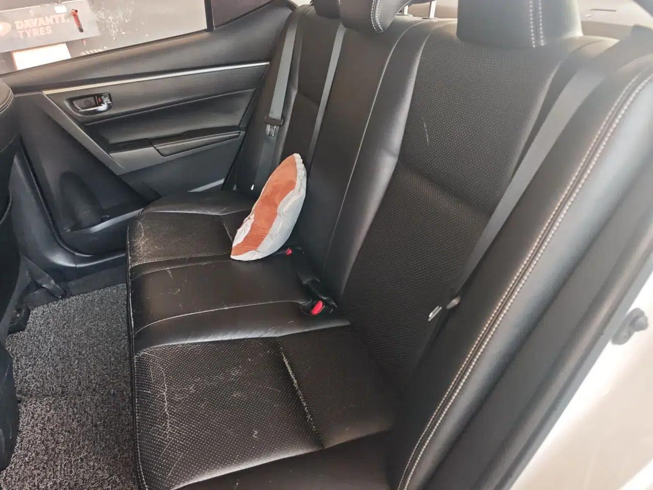Toyota Levin 2016 1.6G CVT Elite Edition — миниатюра 17