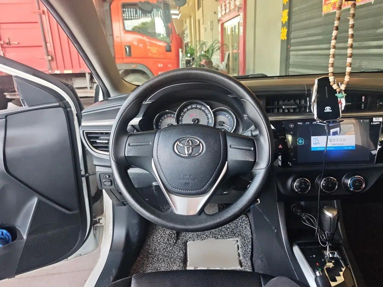 Toyota Levin 2016 1.6G CVT Elite Edition — миниатюра 10