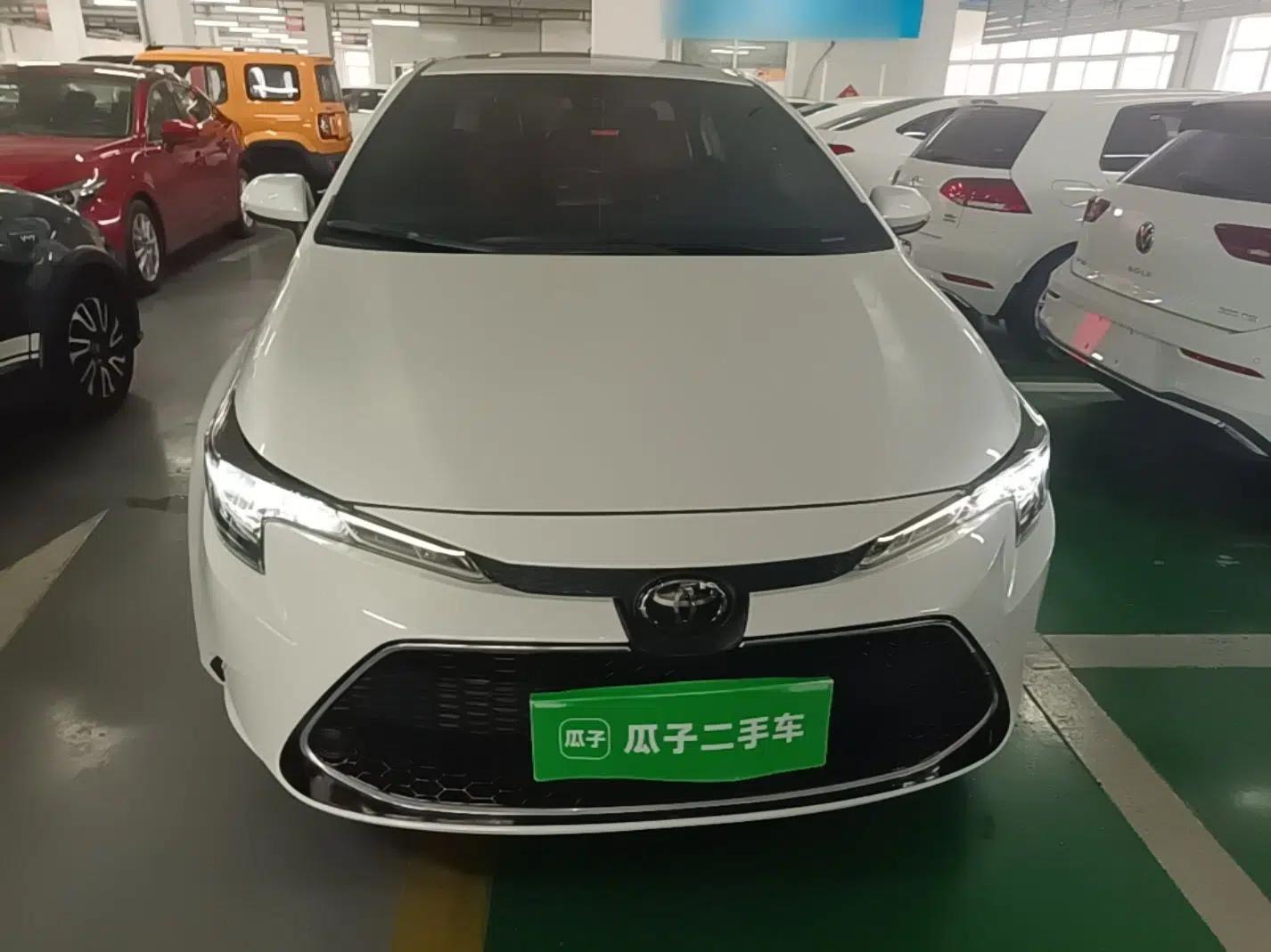 Toyota Levin 2021 185T CVT Luxury Edition — миниатюра 2